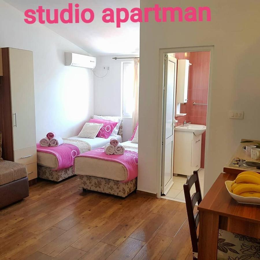 Apartment Dasic Bar Exteriör bild